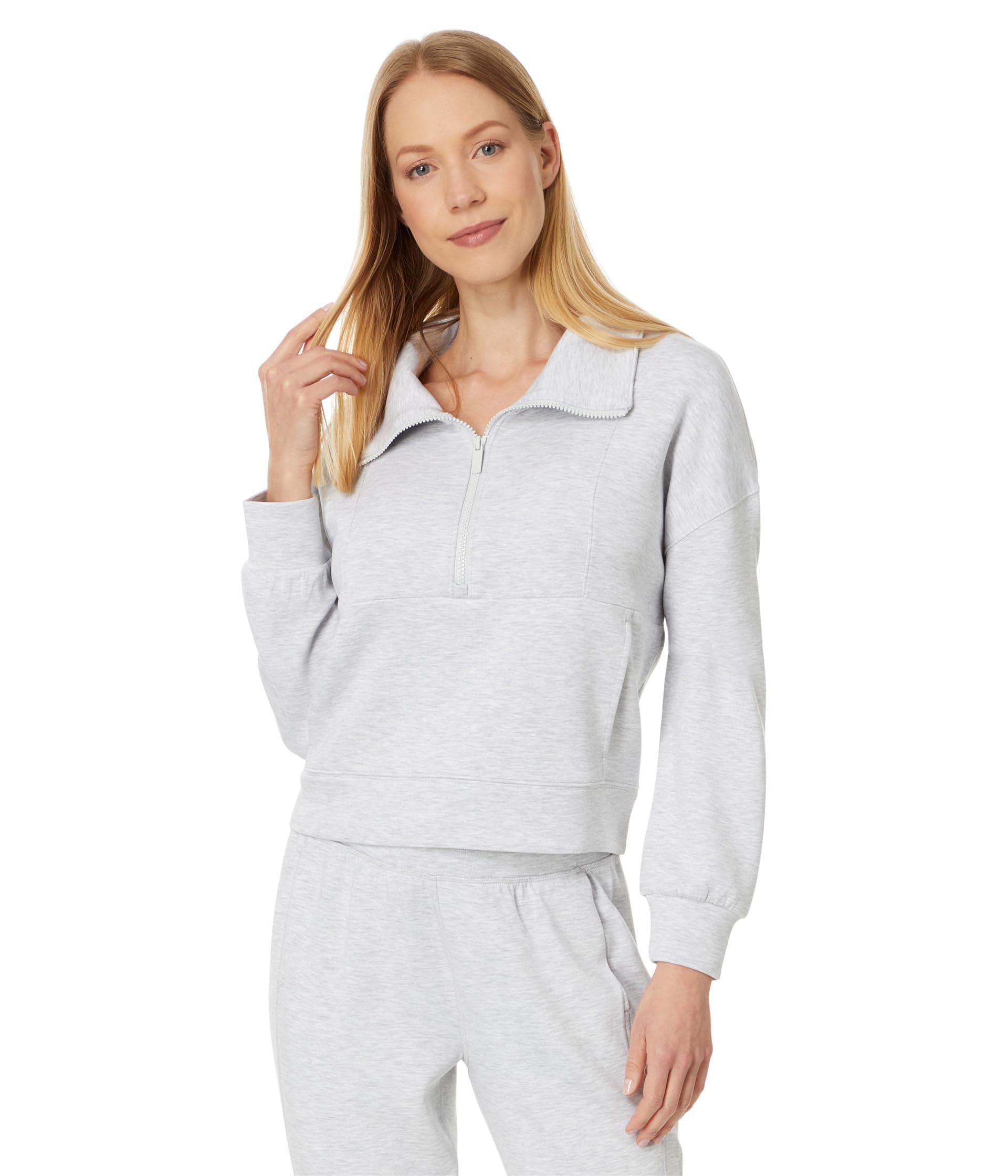 

Толстовка TravisMathew Skyloft Soft 1/2 Zip, Heather Light Grey