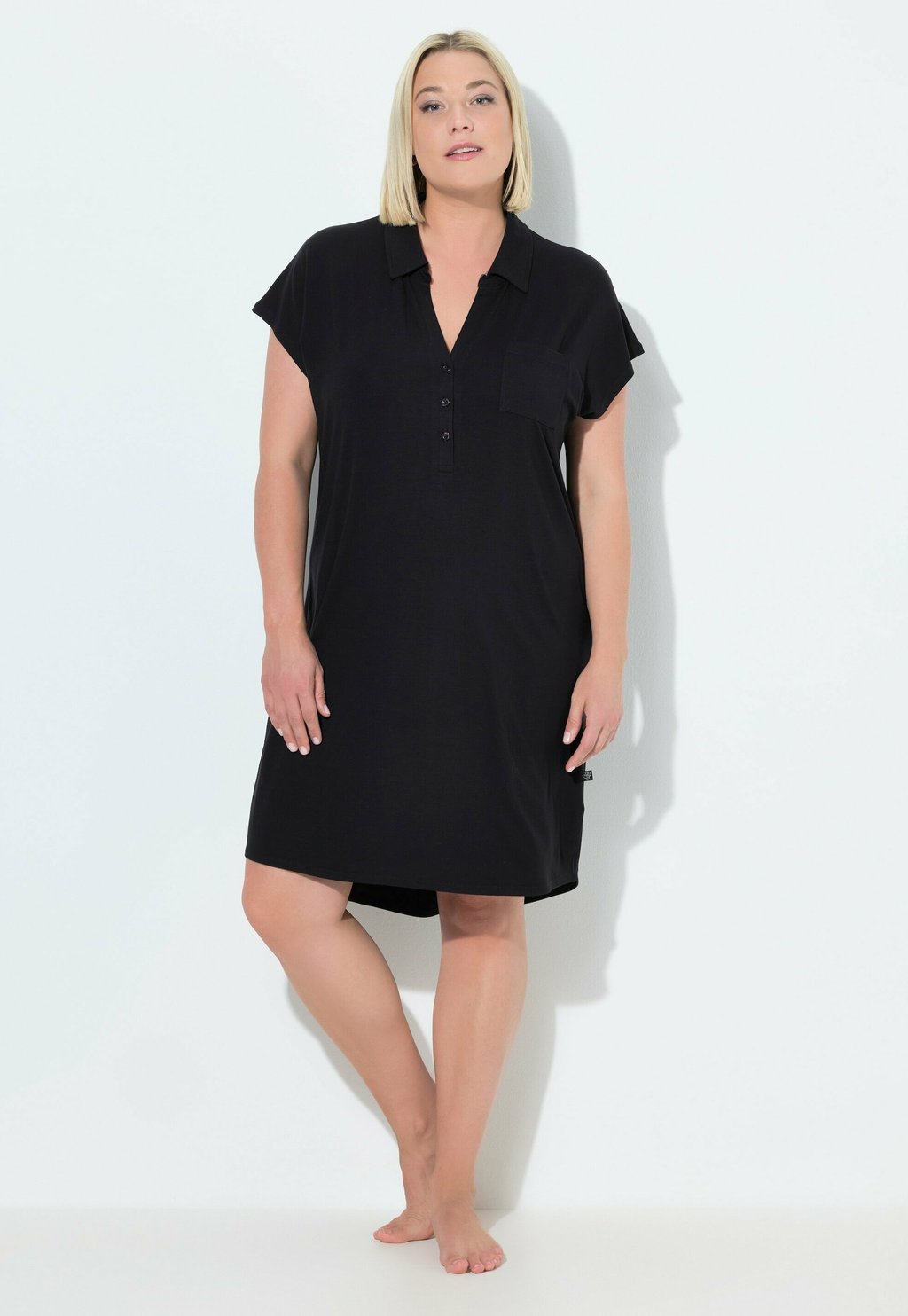 

Ночная рубашка COLLARED CAP SLEEVE Ulla Popken, черный