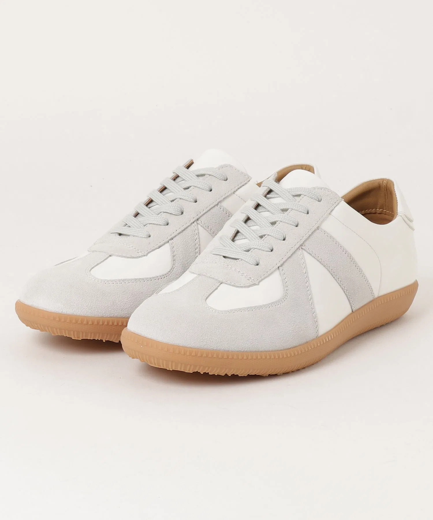 Мужские кроссовки ONE DAY KMC German Trainer белые