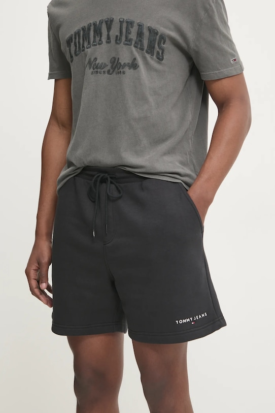 

Шорты Tommy Jeans, черный