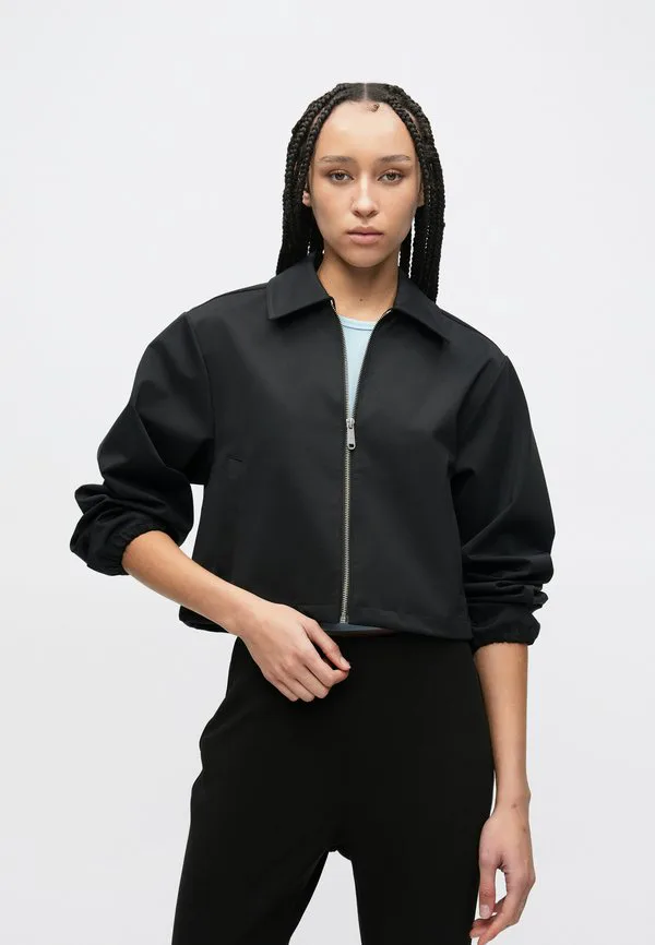 Классические расклешенные брюки на резинке Calvin Klein, Black — фото 4