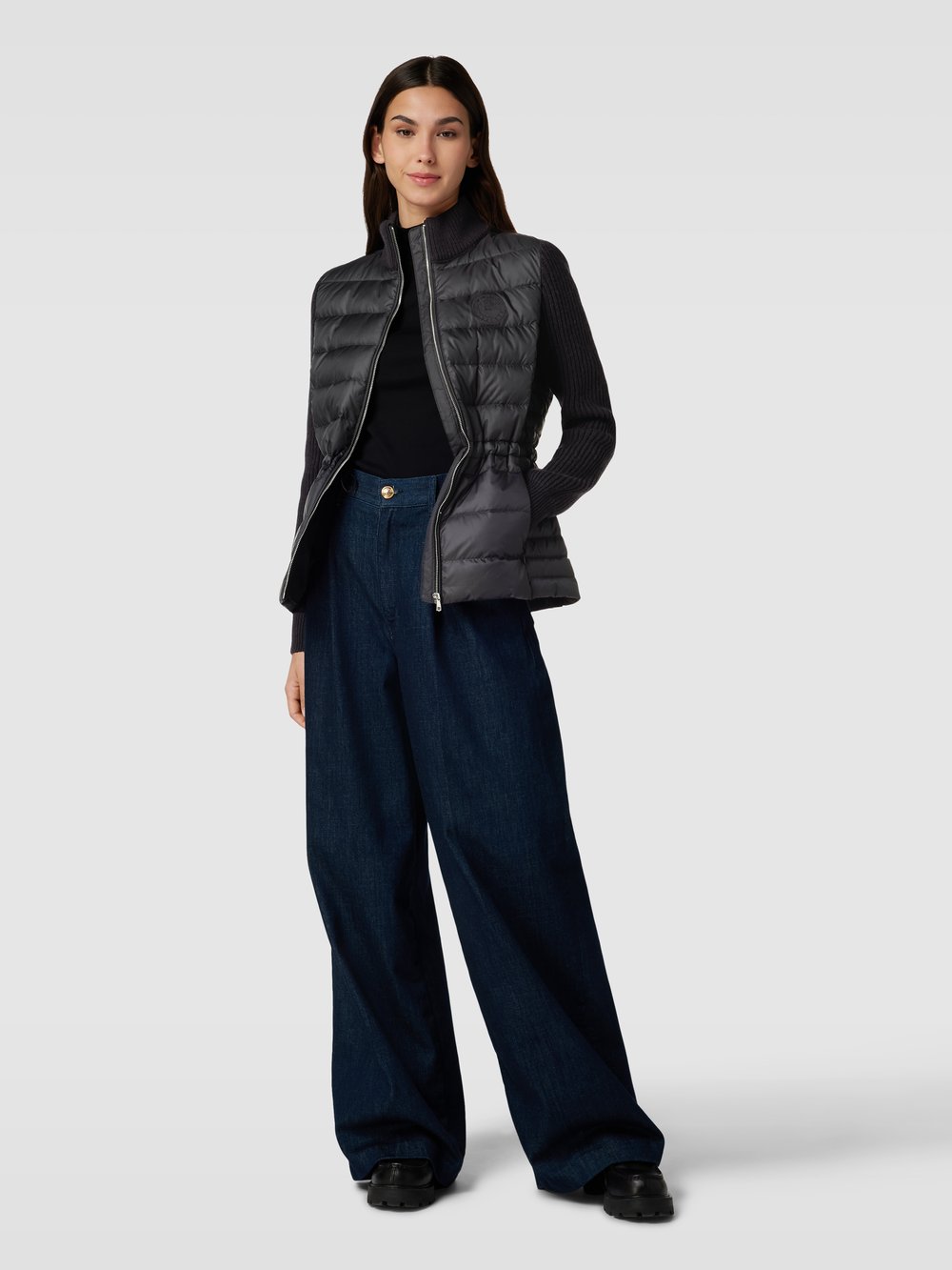 

Стеганая куртка с контрастными вставками, модель «KNIT MIX» Tommy Hilfiger, черный