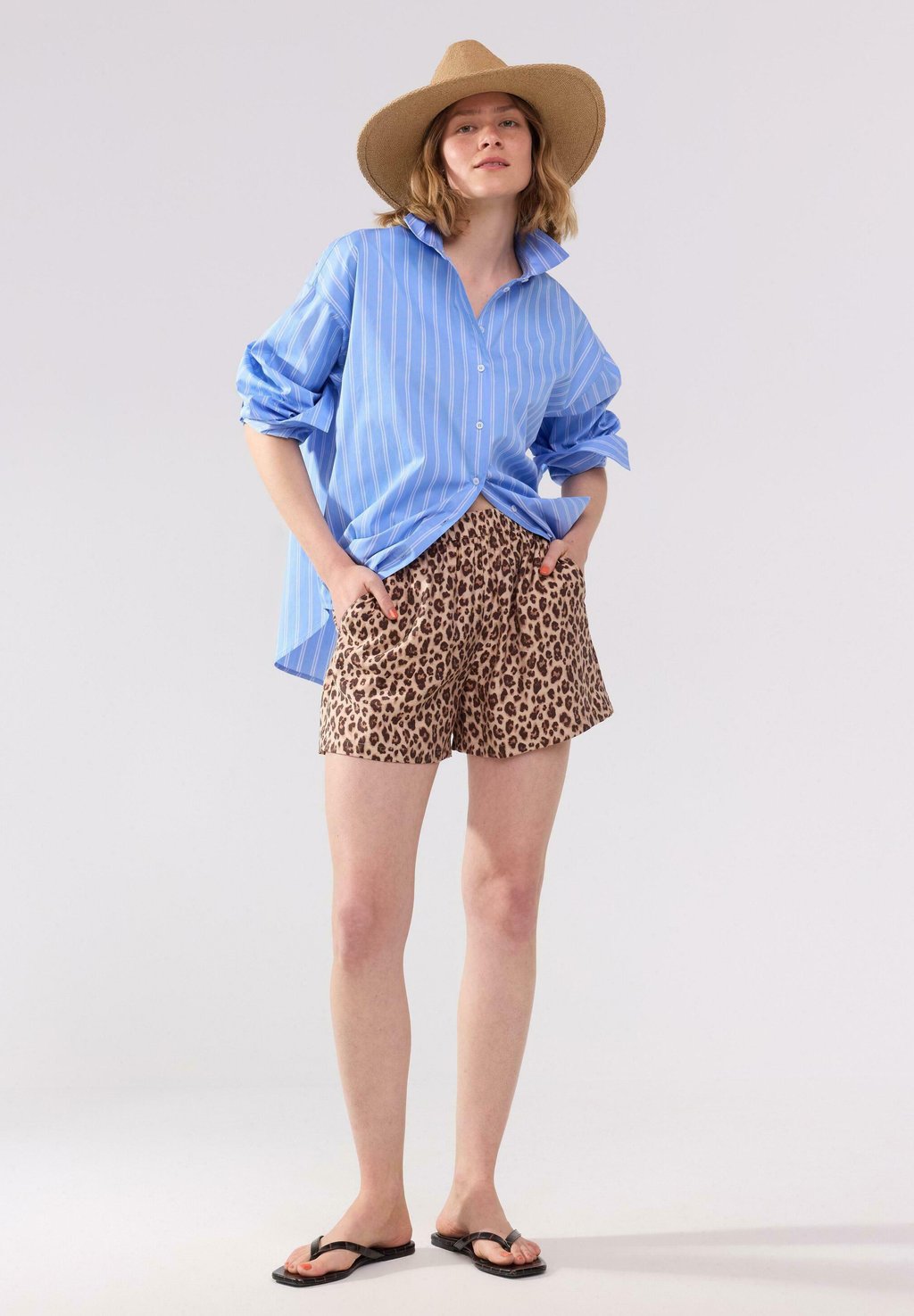 

Шорты PATTERNED Lindex, бежевый