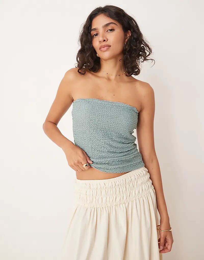 

Вязаный крючком полупрозрачный удлиненный топ-бандо ASOS DESIGN цвета шалфея