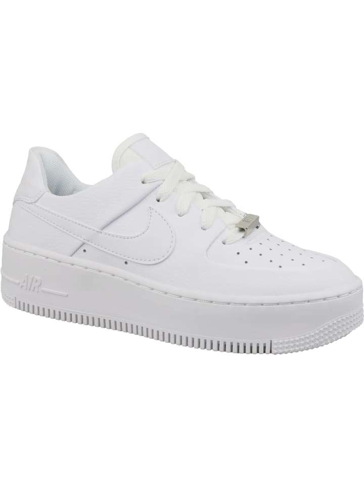 

Низкие кроссовки Nike Air Force 1 Sage Low, белый