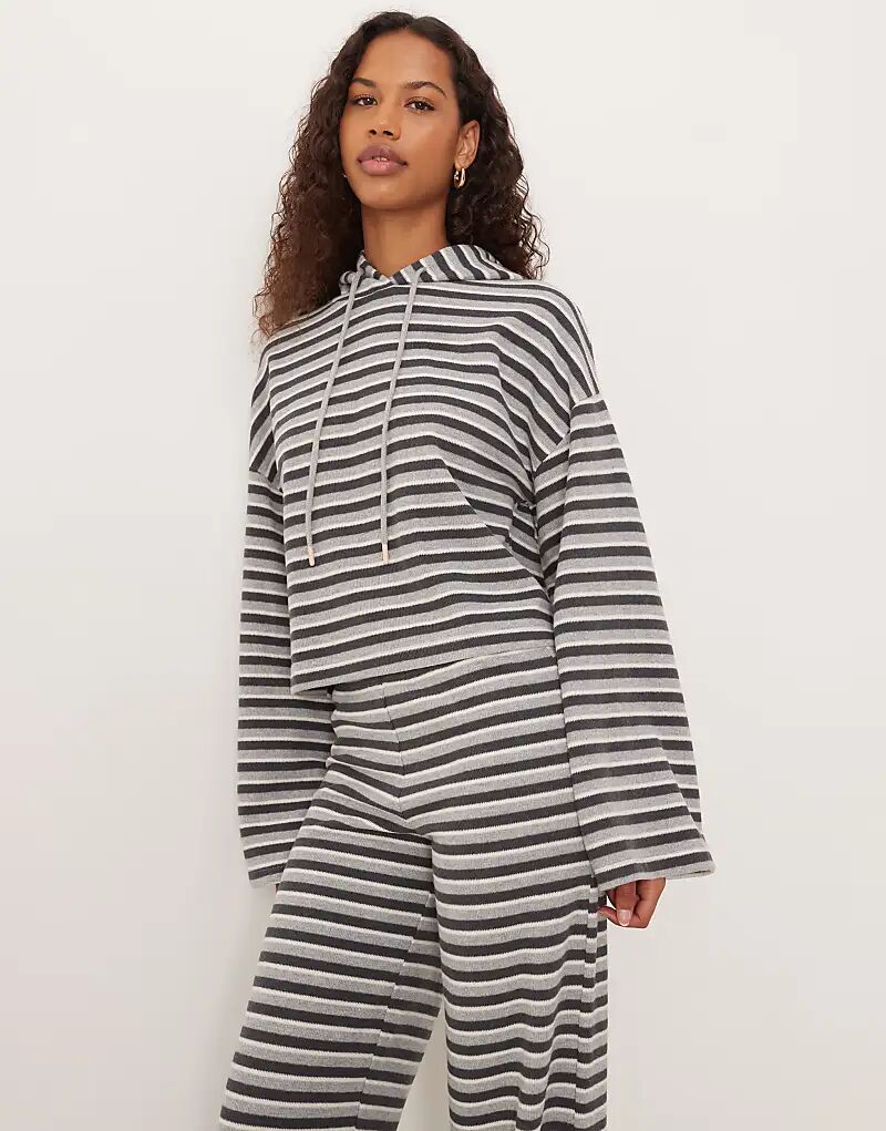 

Толстовка с капюшоном и полосками ASOS DESIGN серого цвета