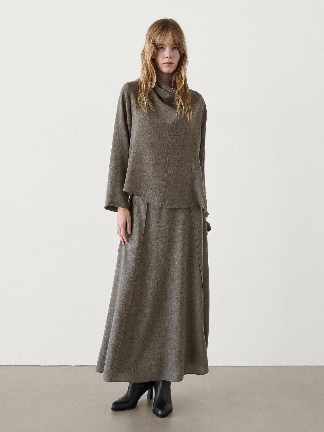 

Расклешенная юбка миди Massimo Dutti, коричневый