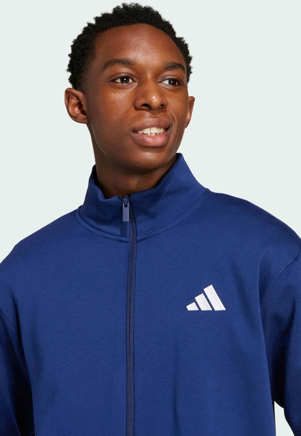 Спортивный костюм M 3S FL TT TS SET adidas Sportswear, темно-синий — фото 4