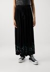 

Юбка макси YASCHELLA SKIRT FEST Yas, черный
