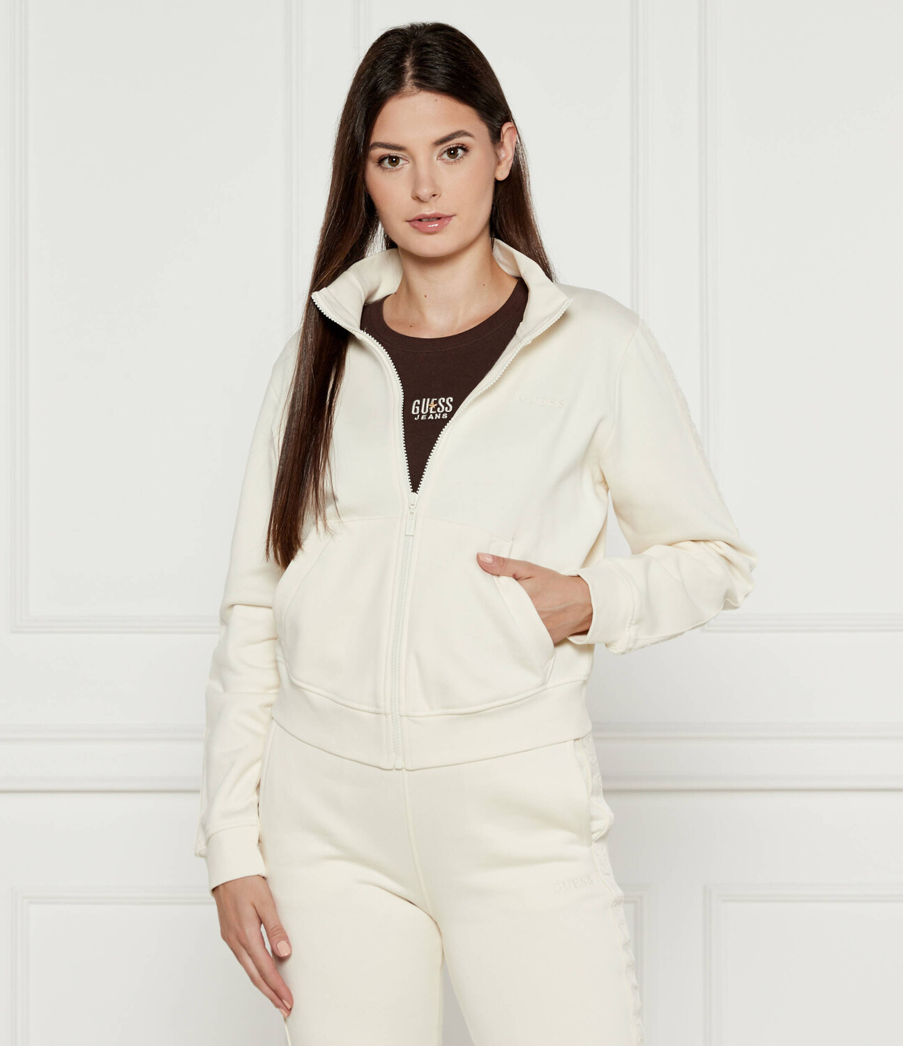 

Толстовка GUESS ACTIVE Regular Fit, экрю