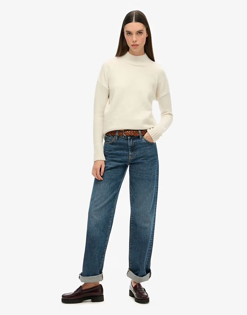 

Джемпер Essential с воротником-стойкой цвета кремовый Superdry