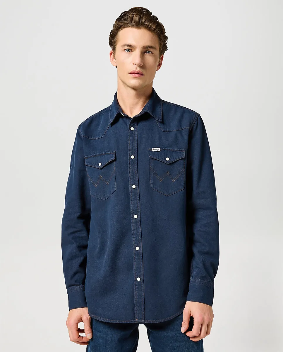 

Мужская рубашка расслабленного кроя однотонная синяя Wrangler, синий