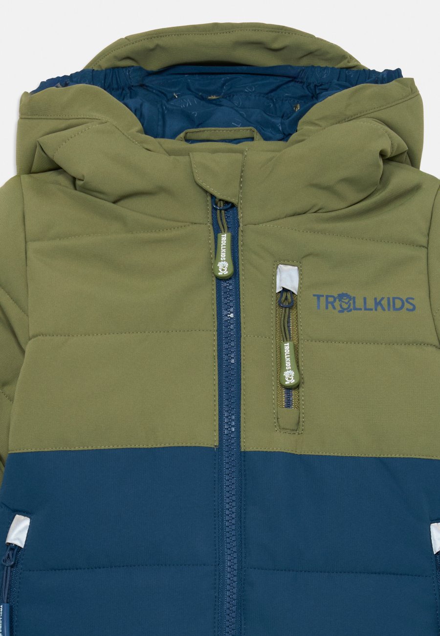 Зимняя куртка TROLLKIDS KIDS HEMSEDAL SNOW JACKET UNISEX, Moss/Mystic Blue/Khaki — фото 3