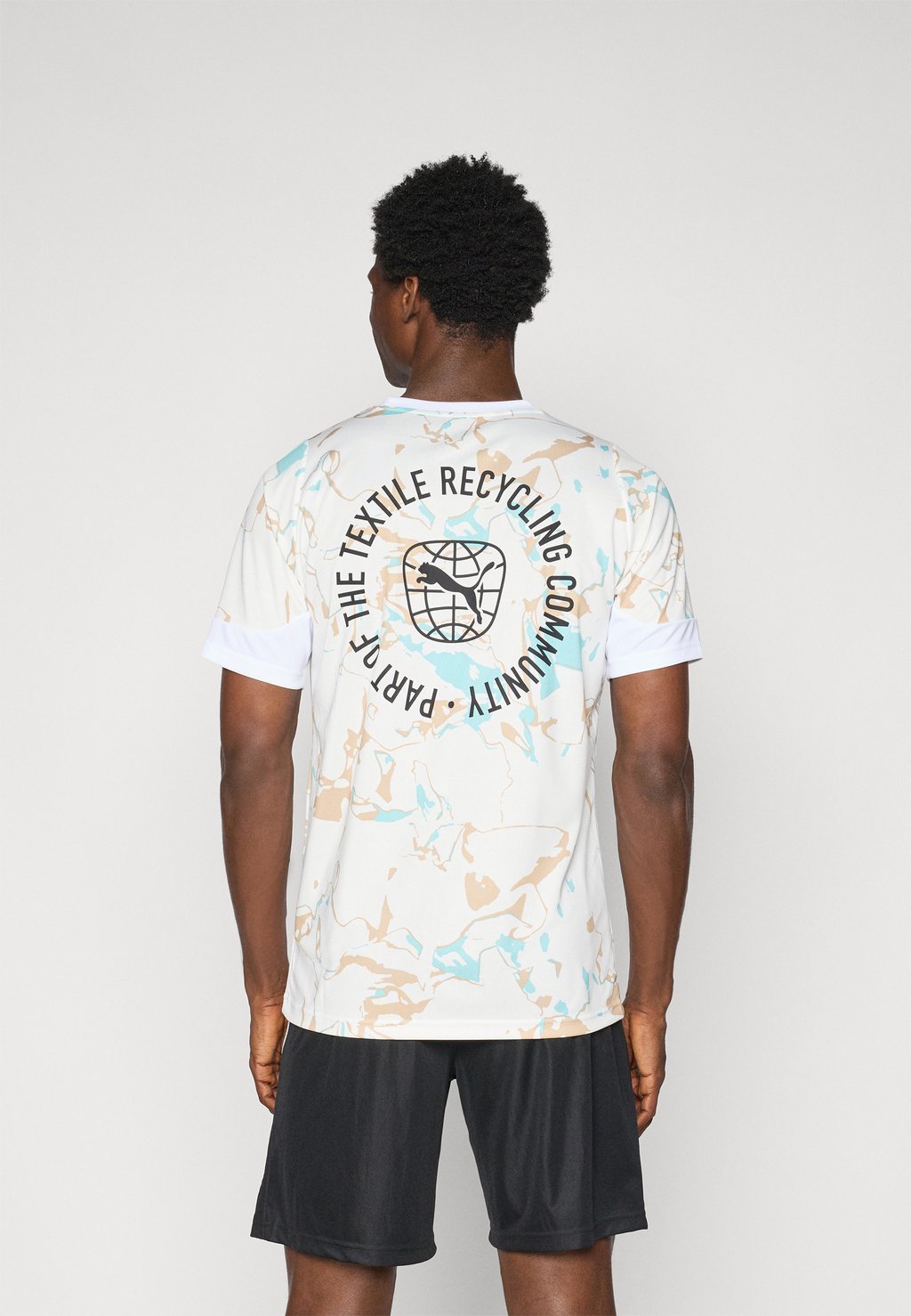 

Спортивная футболка INDIVIDUALEARTH DAY Puma, белый