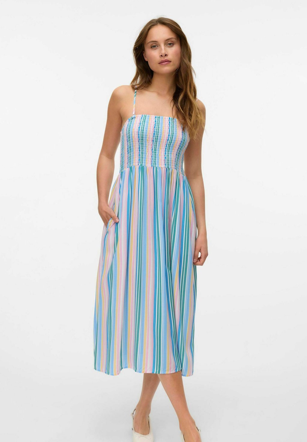 

Повседневное платье VMEASY Vero Moda, белый