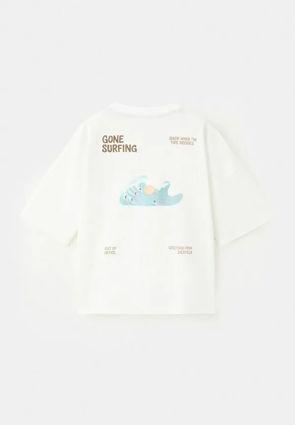Детская футболка с принтом, цвет слоновой кости Mango Kids, Off-White — фото 2