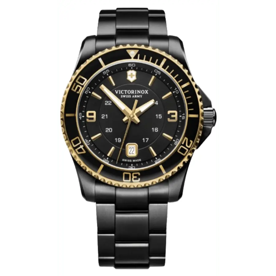 

Victorinox Swiss Army Maverick Большие кварцевые мужские часы с черным циферблатом из стали 241884