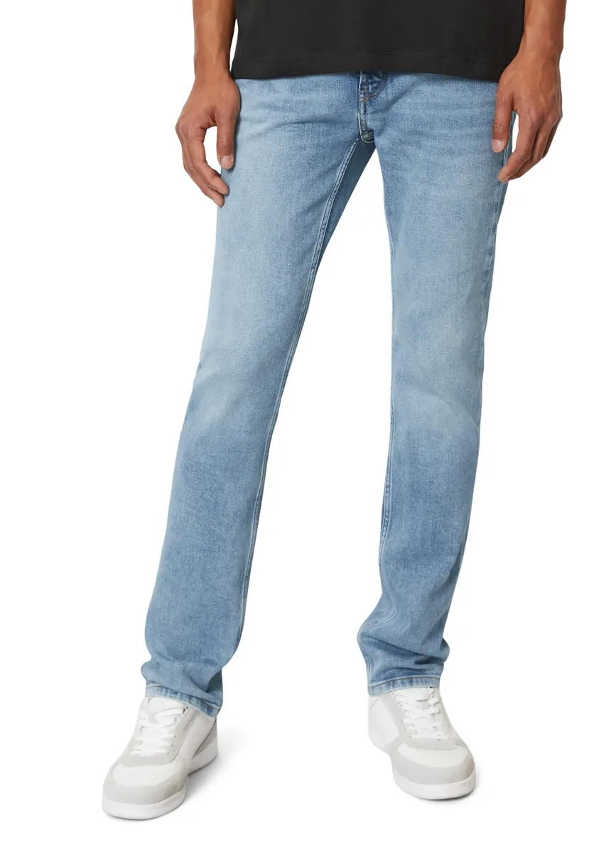 

Джинсы узкого кроя Marc O'Polo DENIM, "изготовленные из высококачественной смеси органического хлопка", синий