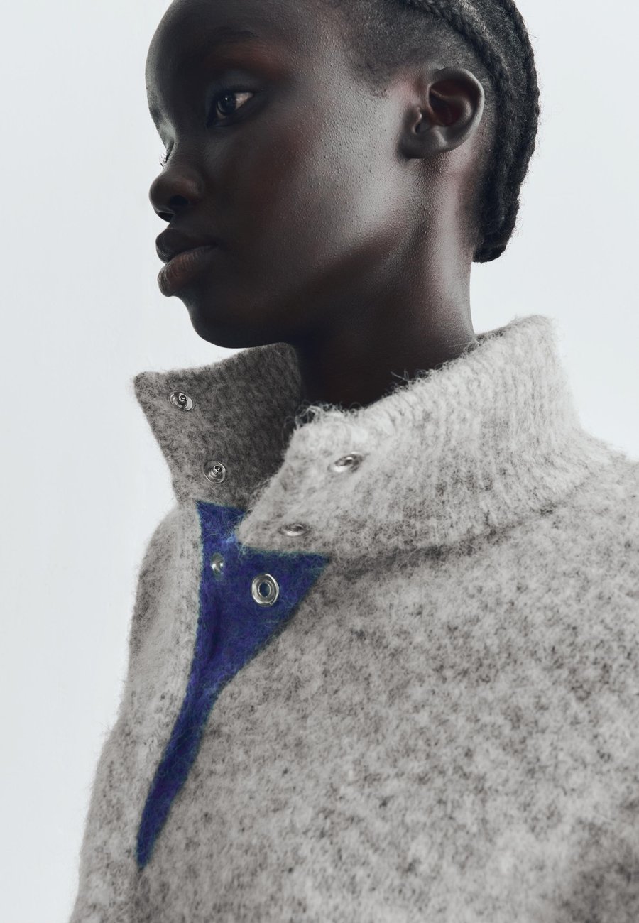 

Джемпер Bershka HIGH NECK, Grey