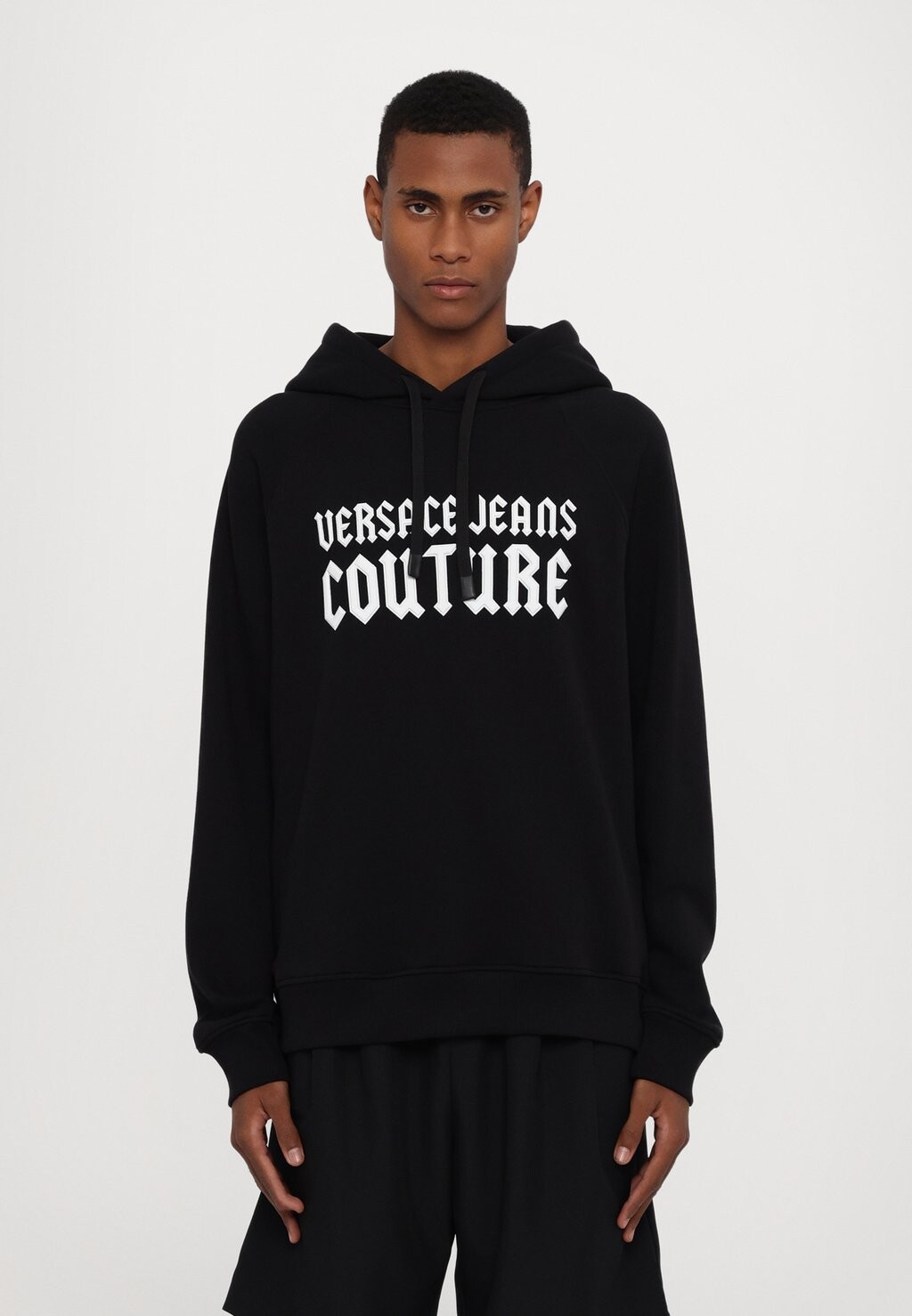 

Толстовка LOGO GOTH MATTE PRINT Versace Jeans Couture, черный