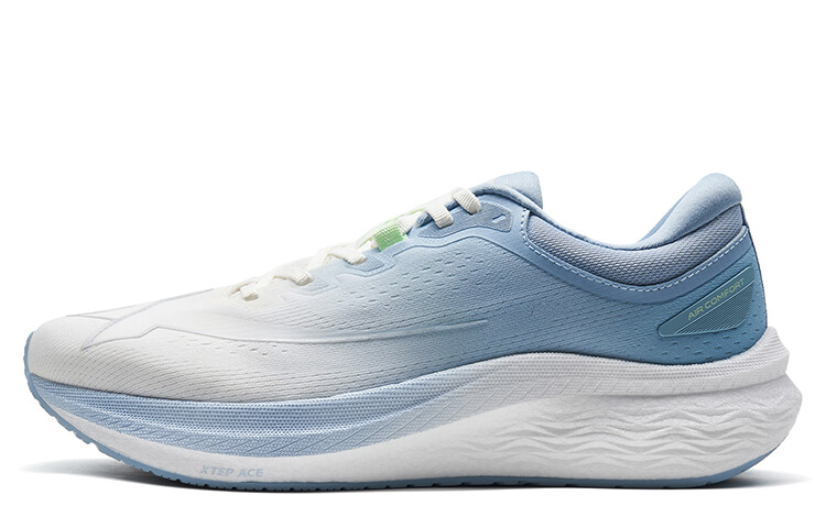 

Кроссовки мужские с низким верхом Sail White/Sunset Blue Xtep