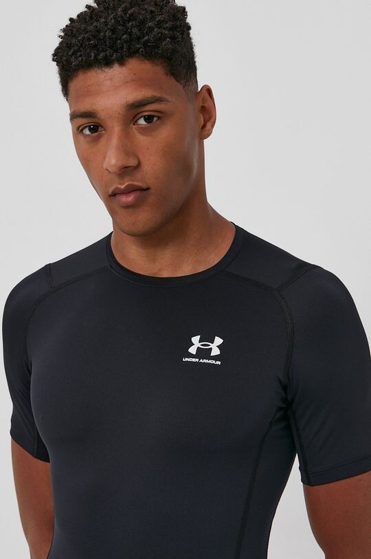 

Тренировочная футболка Under Armour, черный