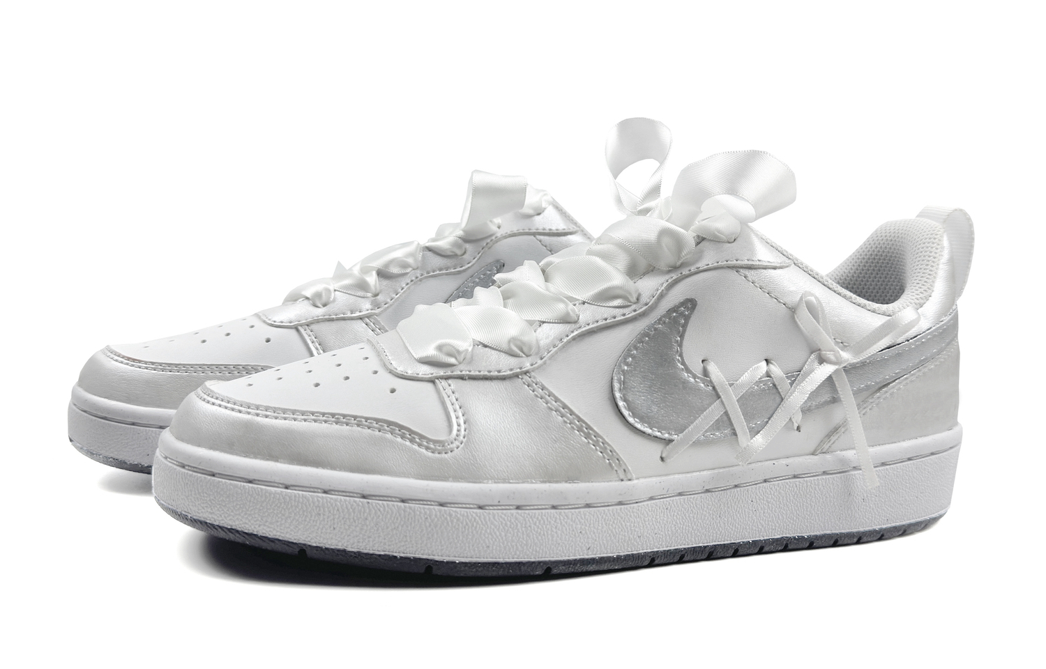 Nike Court Borough Dreamy Ballet устойчивые к истиранию низкие детские скейтбординг кроссовки Silver для подростков — фото 4