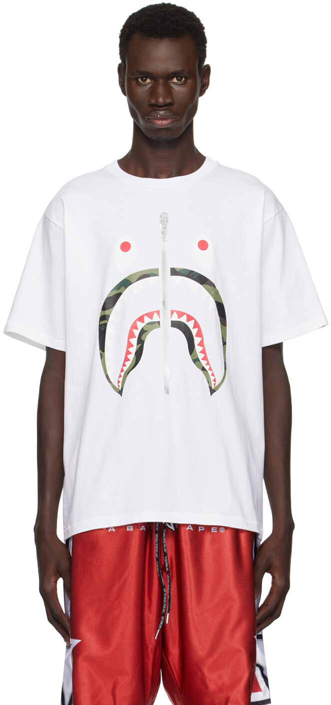 

Белая футболка 1st Camo Hark BAPE