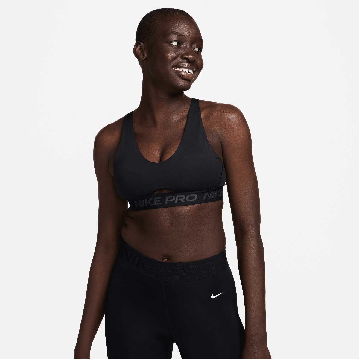 

Бюстгалтер W Pro Indy Pulge Nike, цвет Schwarz/Grau/Weiß