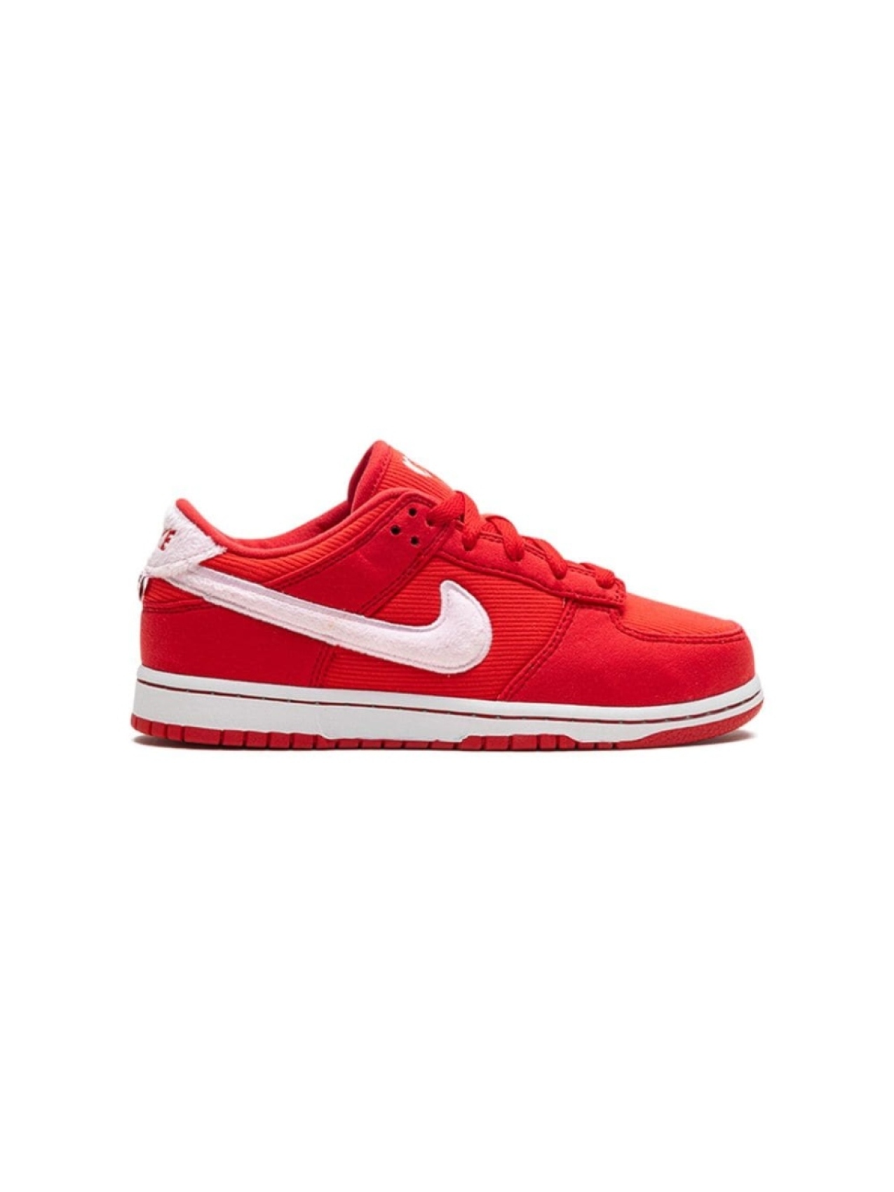 

Кроссовки Dunk Low Valentine's Day Solemates Nike Kids, красный