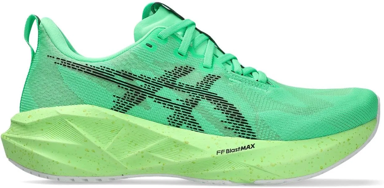 Мужские беговые кроссовки ASICS Novablast 5, Vital Green Black — фото 3