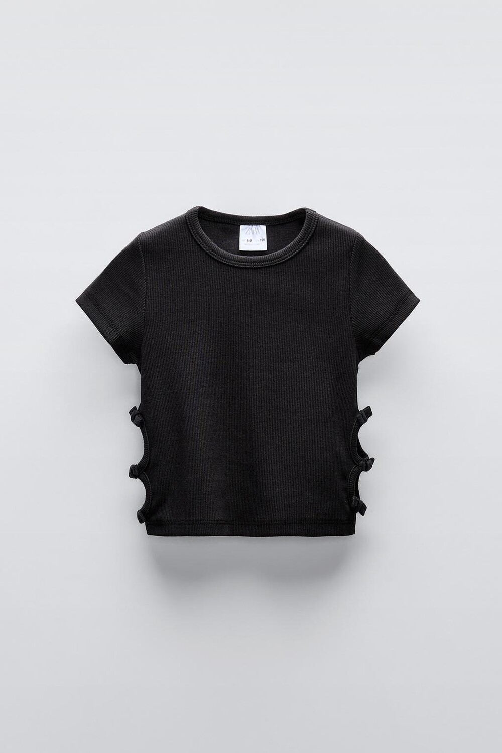 

Футболка с вырезами и бантами ZARA, черный