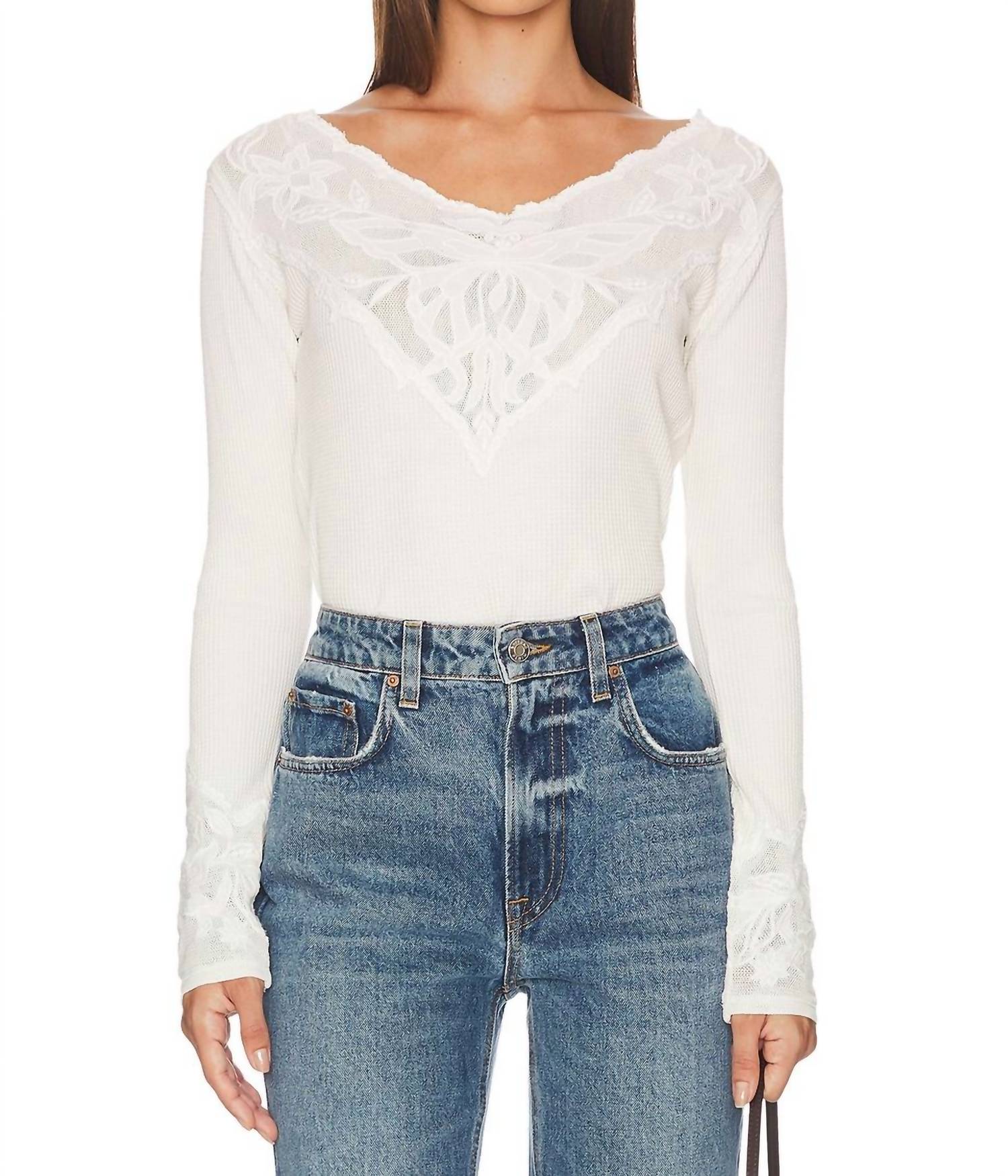 

Верхняя часть манжеты "Бабочка" в цвете "Сахарная завитушка" Free People, sugar swirl