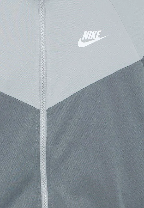Унисекс спортивный костюм Nike Sportswear, Lt Smoke Grey/White — фото 4