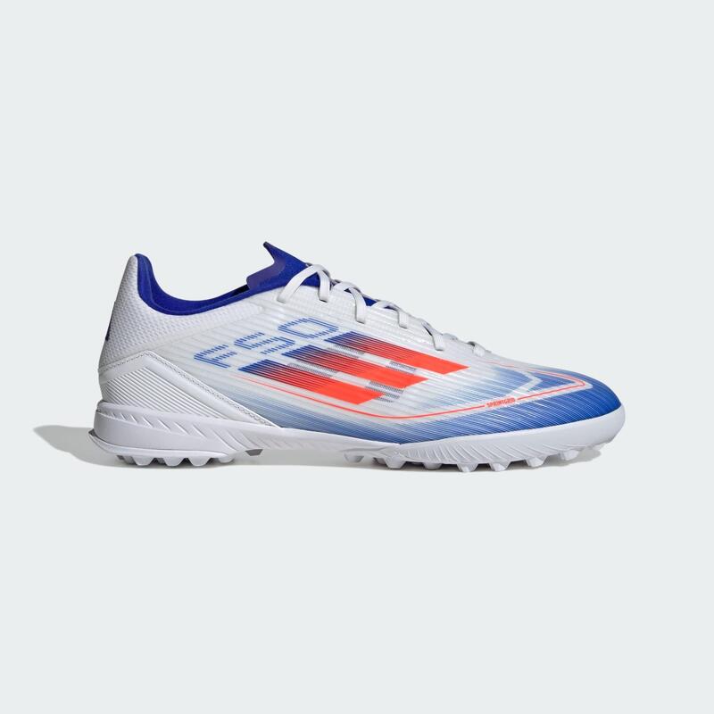 

Футбольные бутсы Adidas, цвет weiss/zinnoberrot/blau