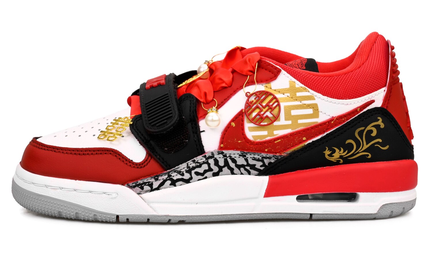 

Кроссовки Jordan Legacy 312 Vintage Basketball Shoes Women's Low-top Red/White, красный