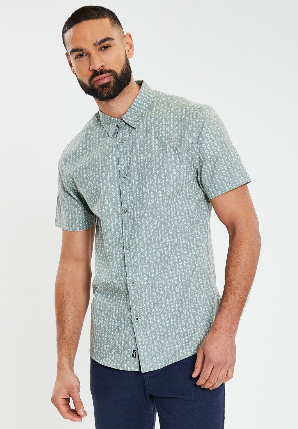 

Рубашка S/SLV PINE Threadbare, цвет sage