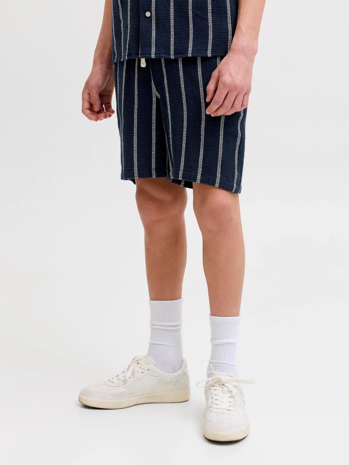 Шорты спортивные в полоску JACK & JONES Junior, sky captain — фото 4