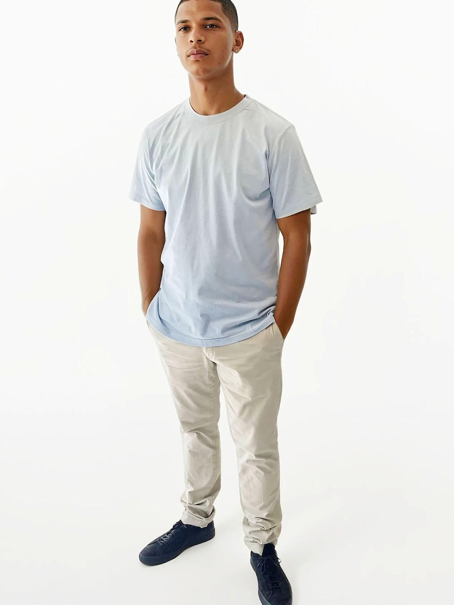 

Рубашка A Question Of (AQO) Anders Tee Garment Dyed, светло-голубой