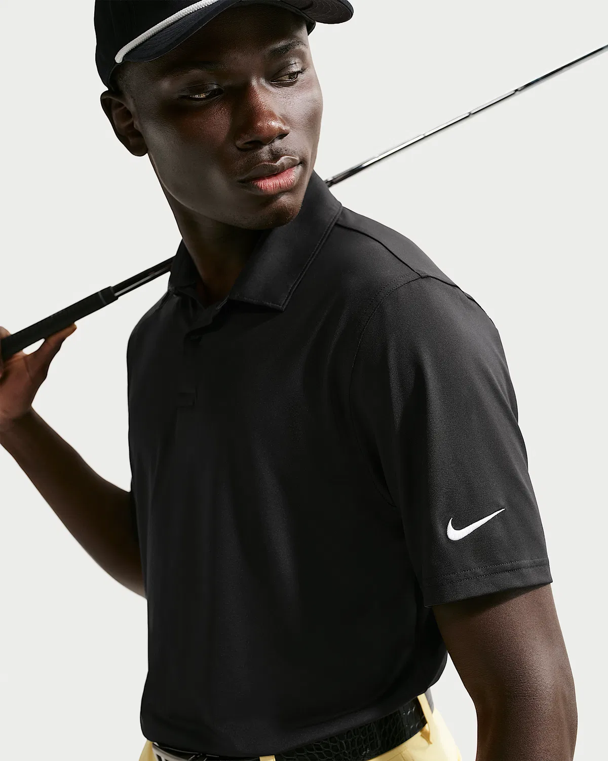 Мужское поло Nike Velocity Dri-FIT Sleeve Logo Golf, Black/White — фото 3