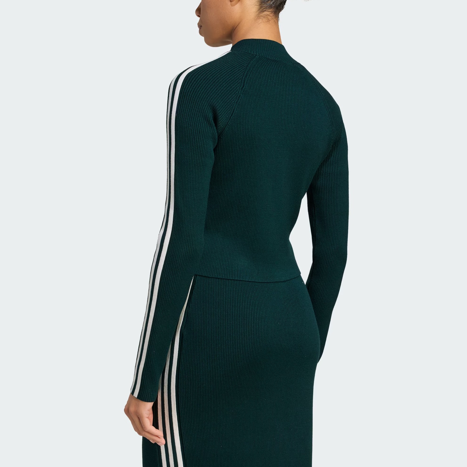 Тренировочная куртка Adidas Originals Adicolor 3-Stripes Slim Knit, зеленый — фото 3