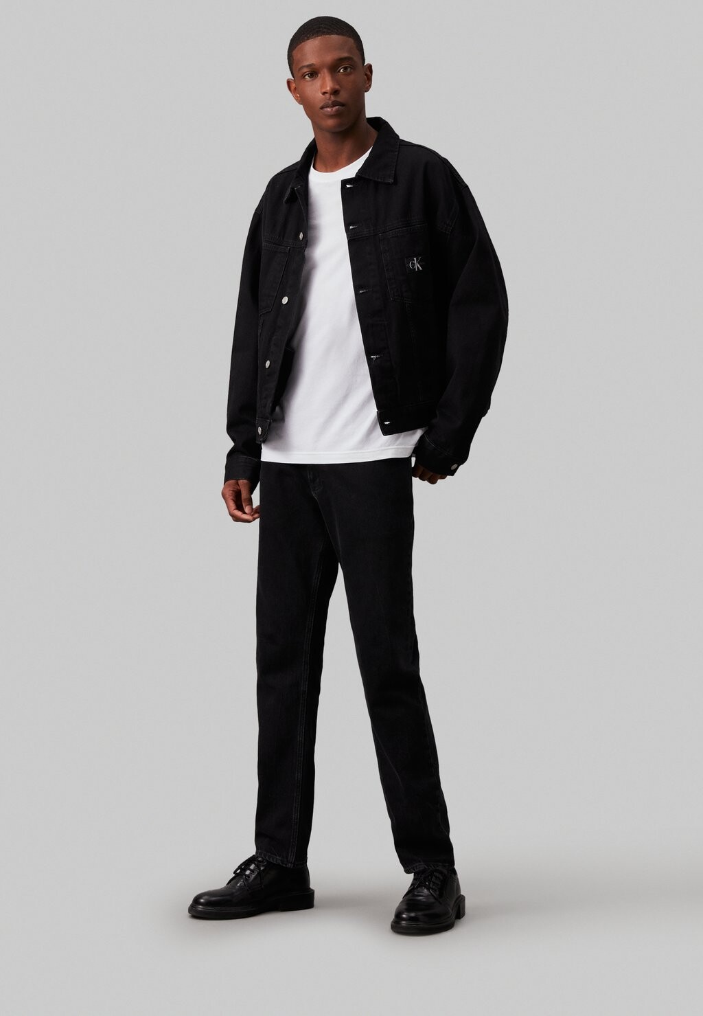 

Джинсовая куртка Calvin Klein, цвет Denim Black