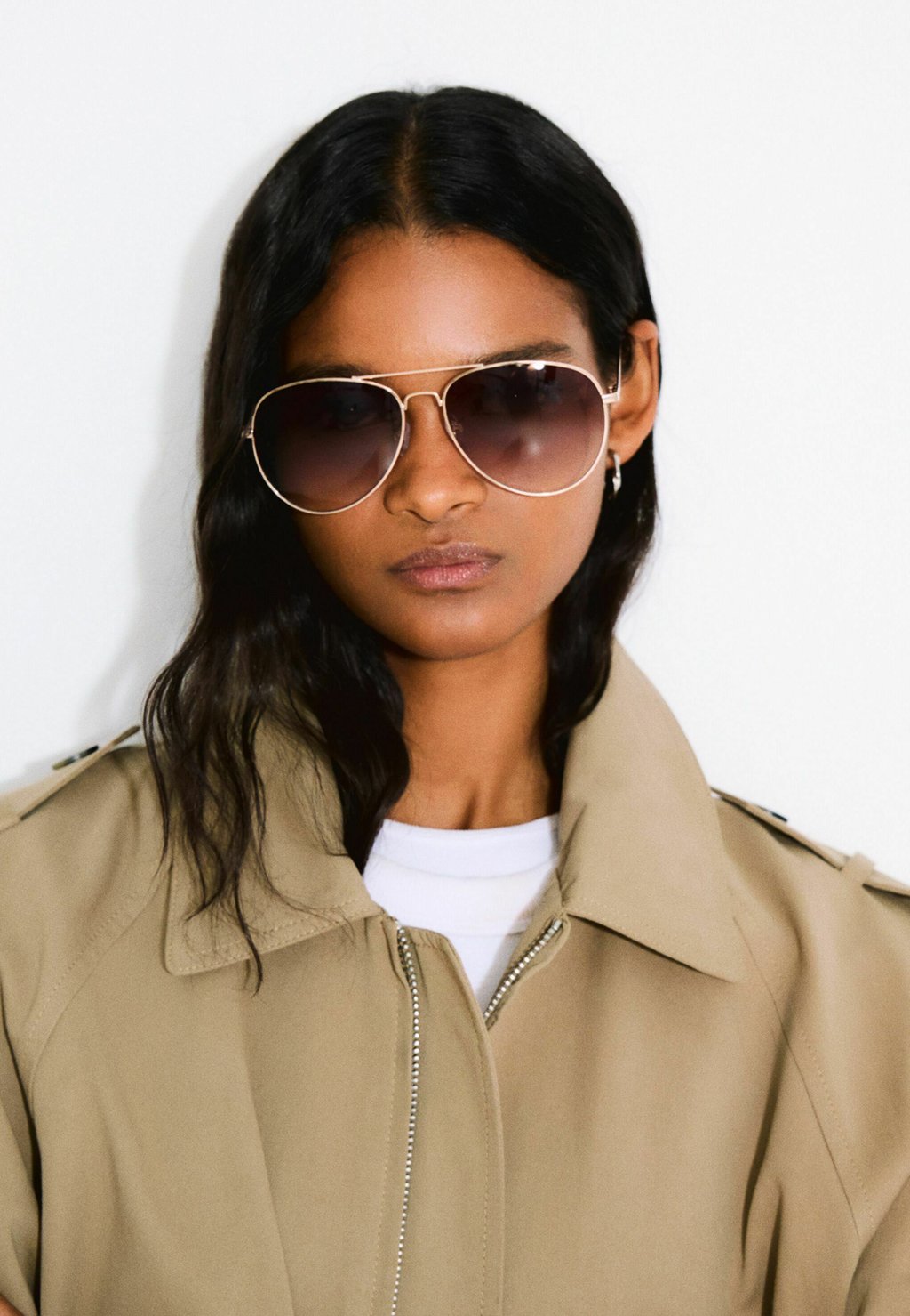 

Солнцезащитные очки Bershka, коричневый
