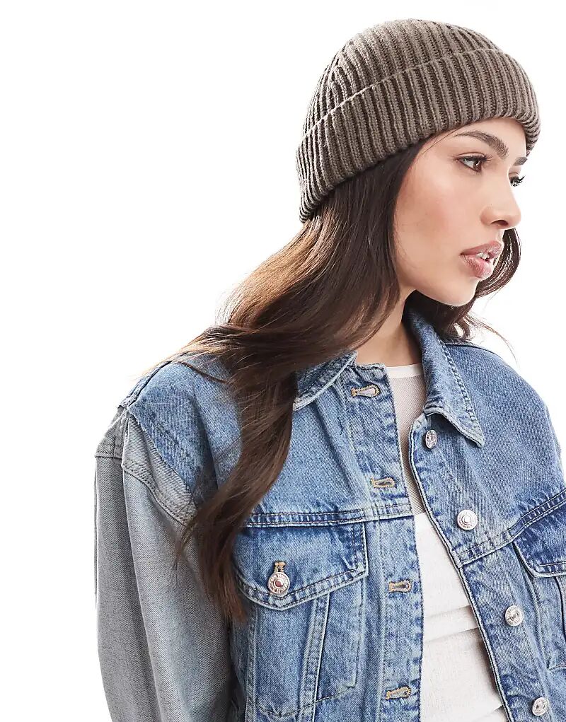 

Шапка-бини Fisherman rib из норки ASOS DESIGN