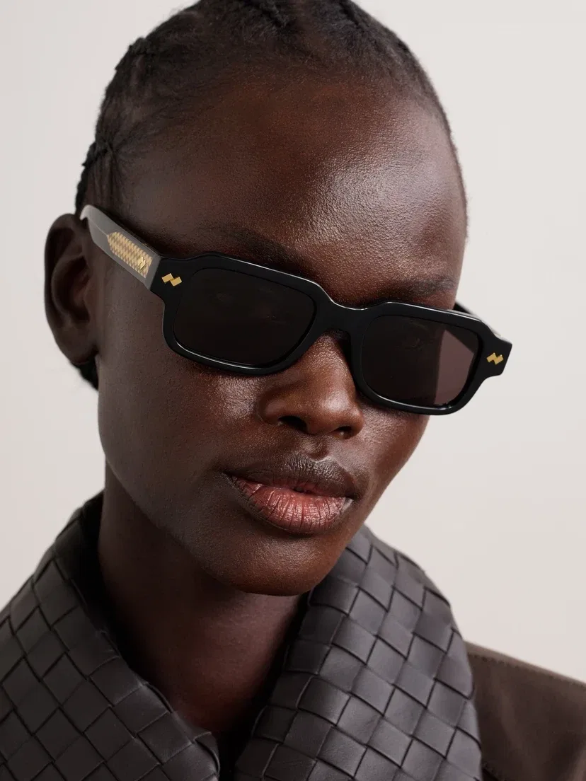 Солнцезащитные очки Intrecciato прямоугольной формы из ацетата BOTTEGA VENETA EYEWEAR, черный — фото 2
