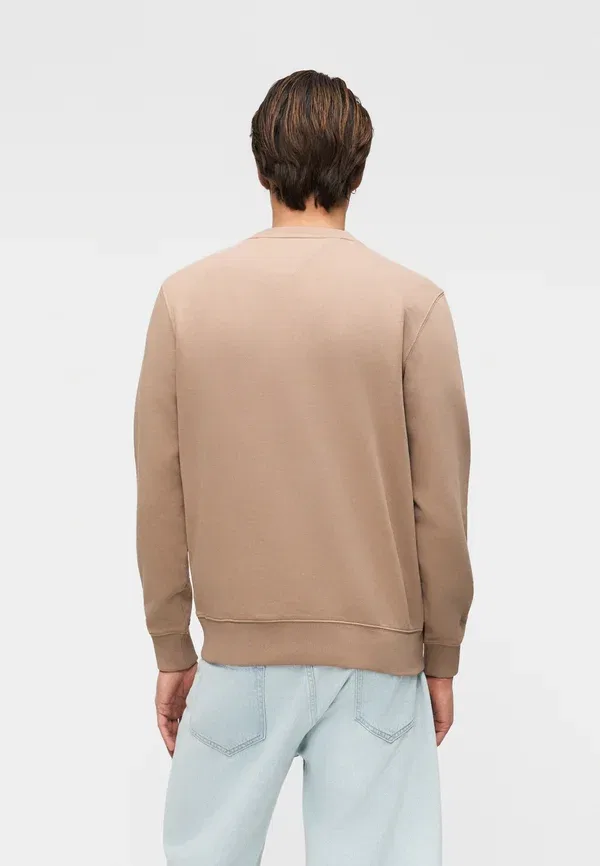 Свитшот Tommy Hilfiger Essential Crew Neck Core, цвет батик хаки — фото 3