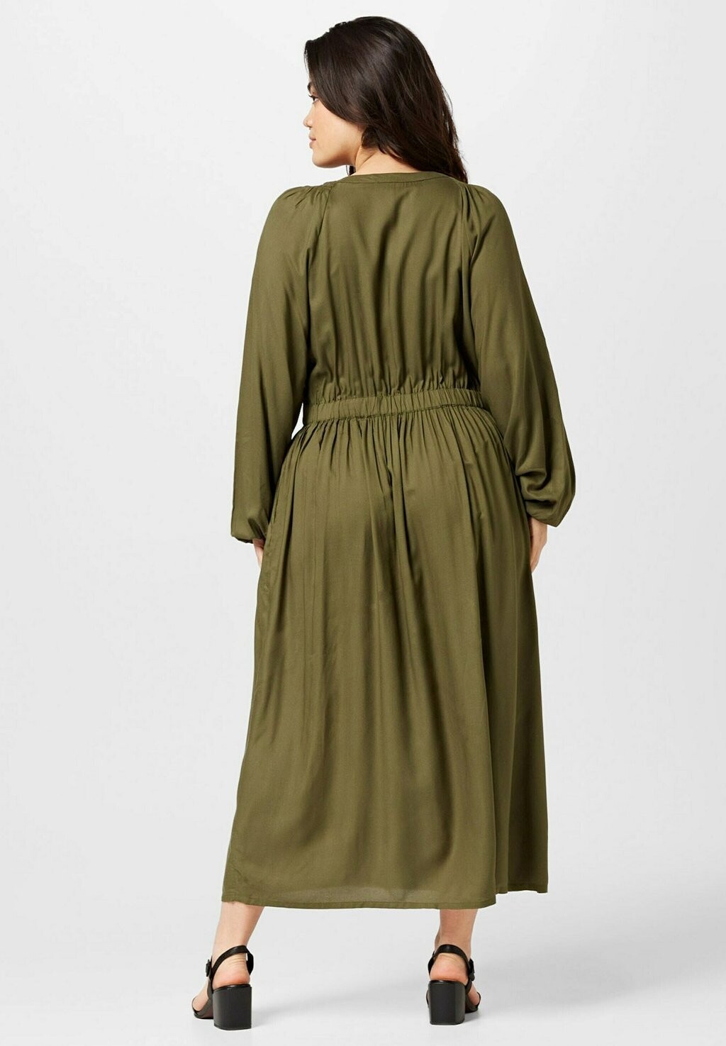 

Дневное платье MIRELL Guido Maria Kretschmer Curvy Collection, зеленый