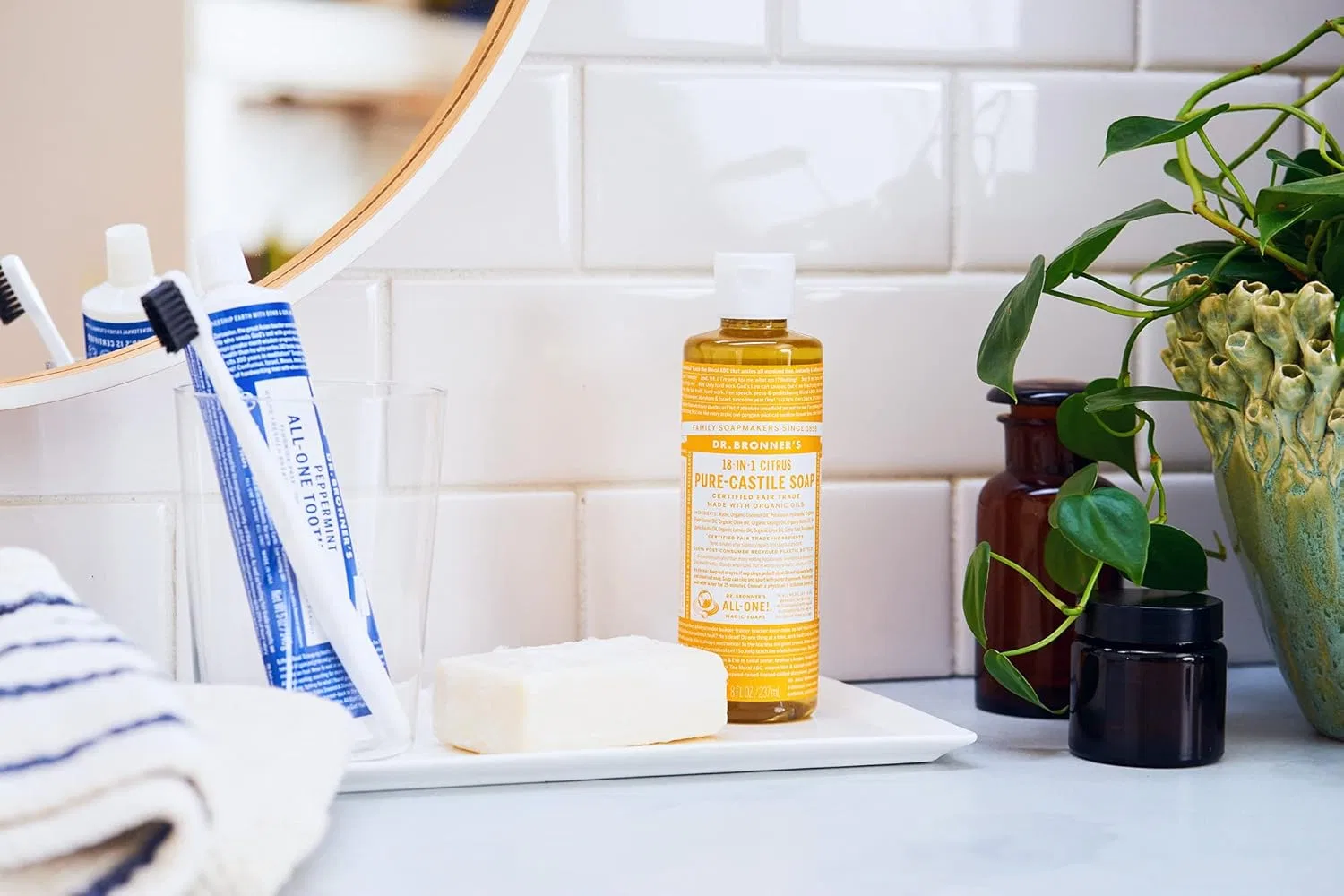 Жидкое мыло-концентрат «Orange von Kastilien» 473 мл от Dr. Bronner's Dr. Bronner'S — фото 4