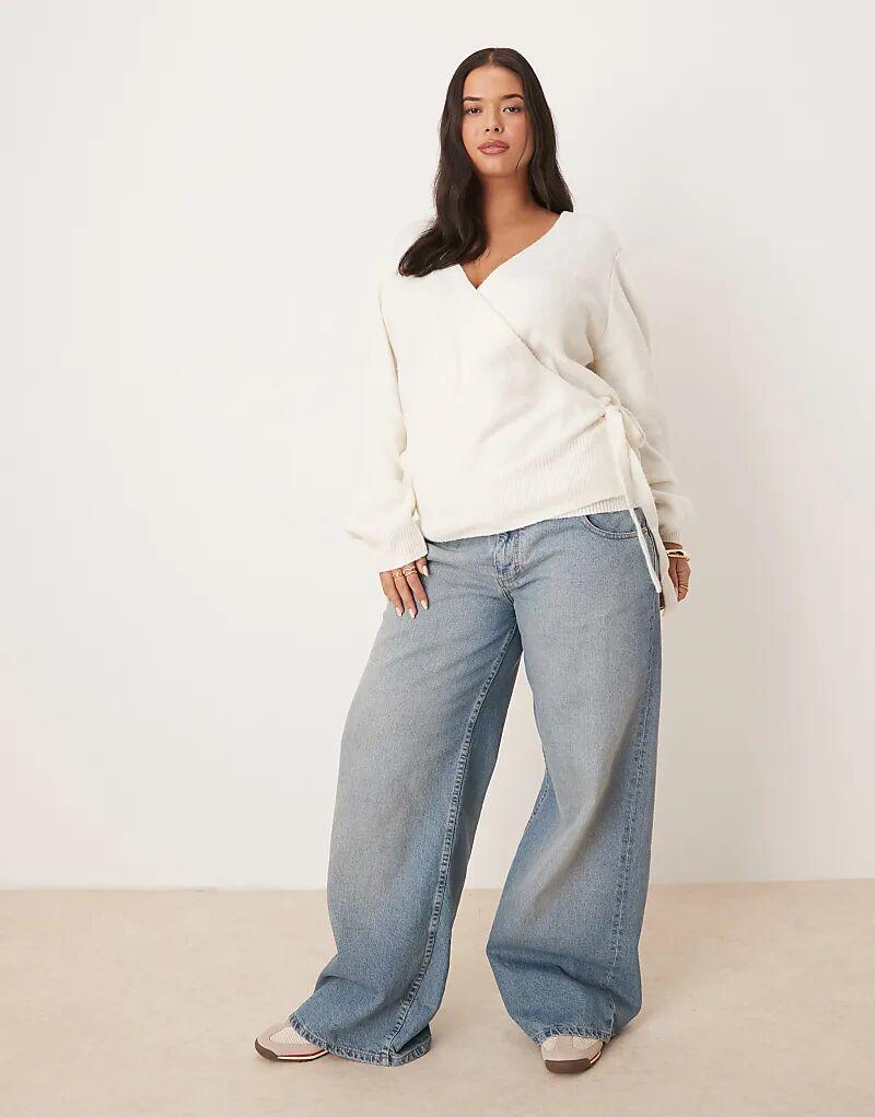 

Вязаный кардиган с запахом ASOS DESIGN Curve кремового цвета