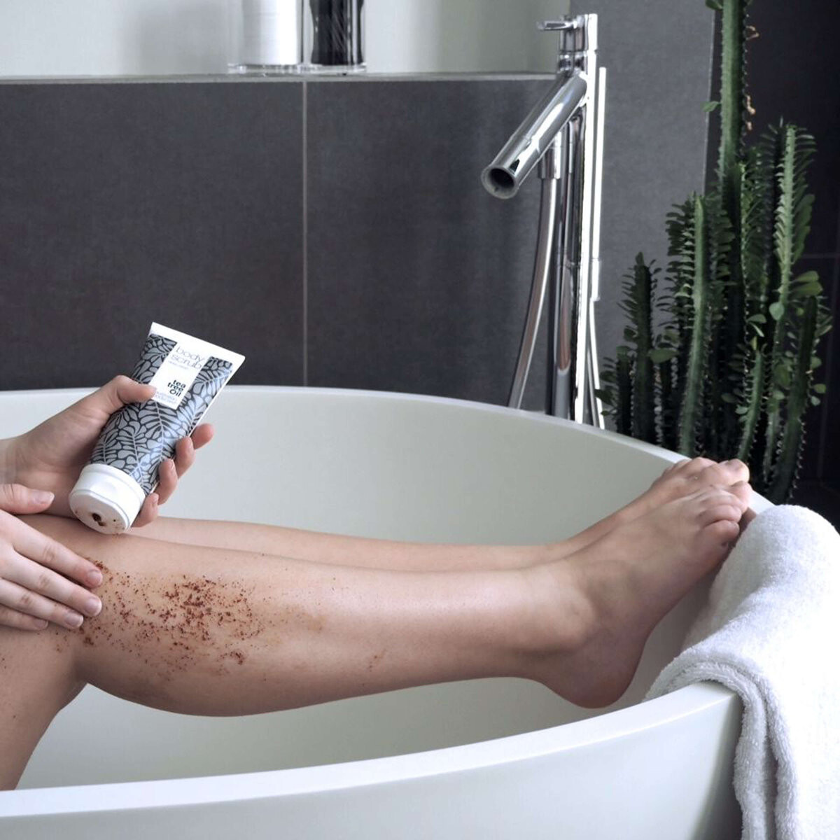 Australian Bodycare, Масло чайного дерева Lemon Myrtle, Глубоко очищающий пилинг, 200 мл — фото 4